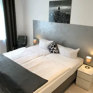 2* Hotel Liberty